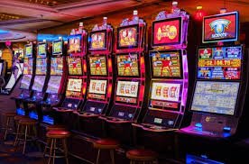 Lobby game lengkap dengan berbagai kategori di platform radenjp